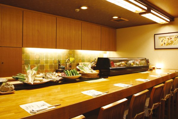 日本料理店 DAIEI